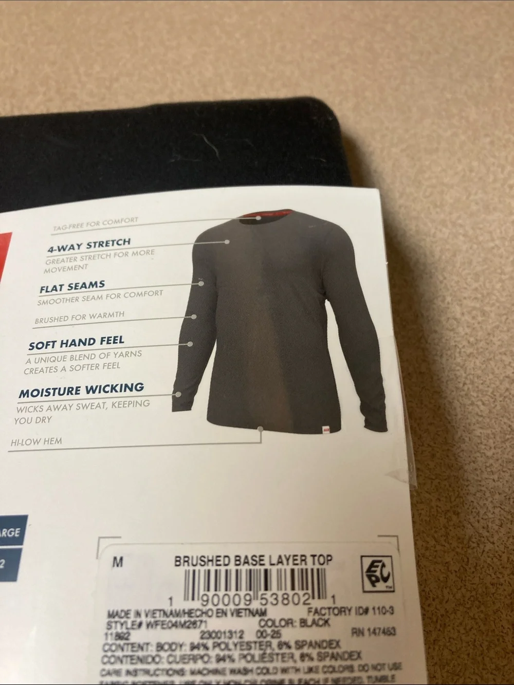 Wrangler Men’s Midweight Base Layer Top - Black